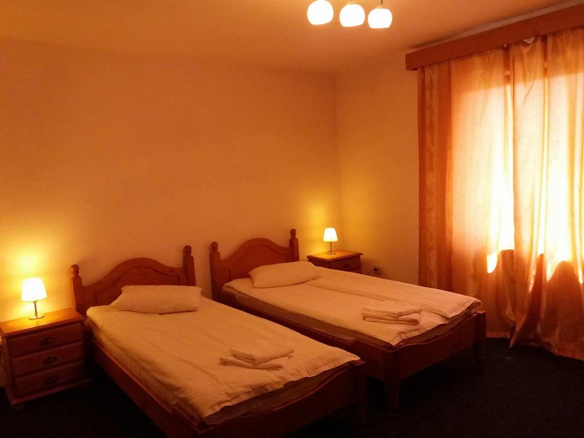 Hotel Maier Vajdahunyad Kültér fotó